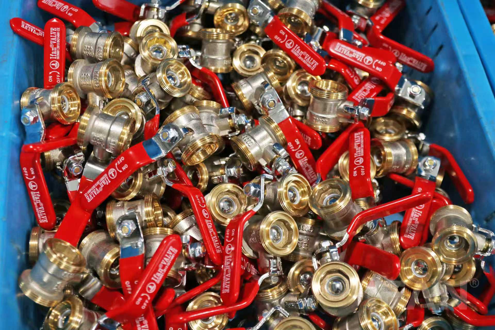 robinets à bille en laiton