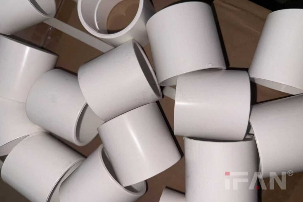 tuyauterie en PVC-U
